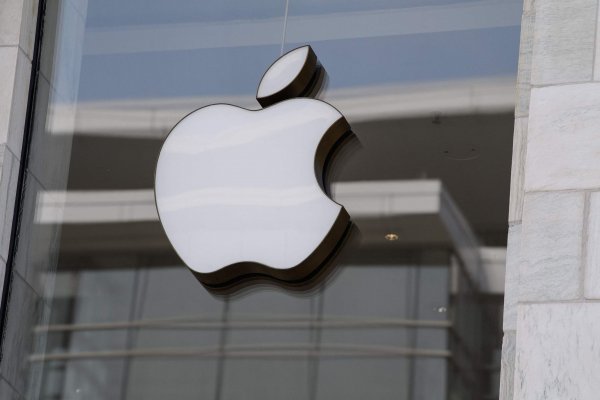 <p>Ventas de Apple se quedan cortas de las expectativas por problemas en cadena de suministros y desaceleración económica</p>