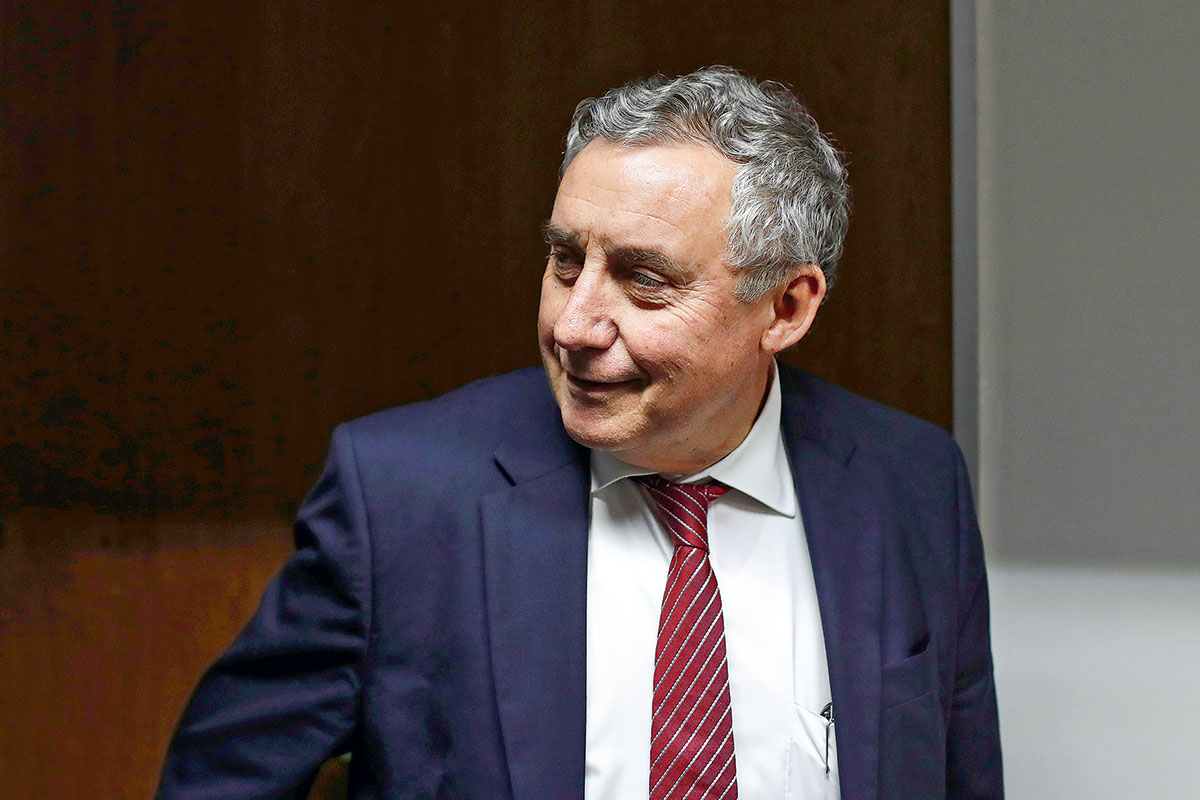 <p>L’Ambasciatore Vivaldi: La primera entrevista del exrector de la Universidad de Chile desde Italia</p>