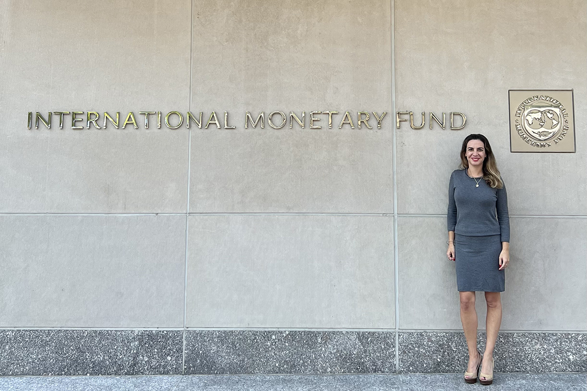 <p>La abogada que cambió su carrera en el FMI y el Banco Central por el Observatorio Alma</p>