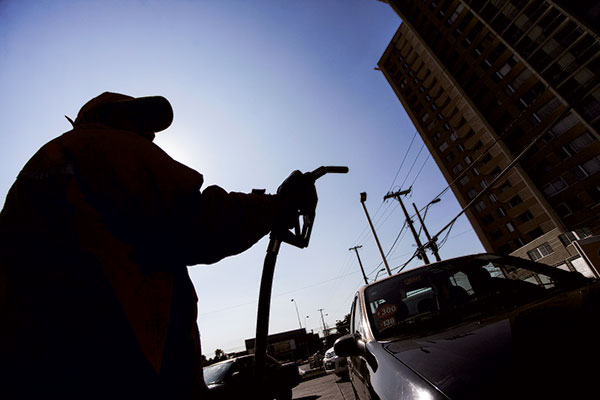 IPC habría seguido moderándose en enero gracias a combustibles y transporte