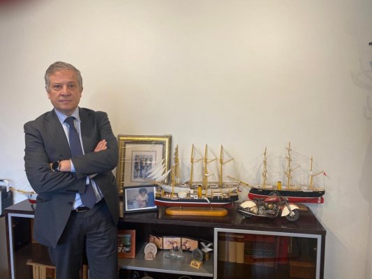 <p>Notarios responden a Ministro Cordero: “Hay muchos mitos, pero la verdad es que estamos a favor de modernizar el sistema”</p>