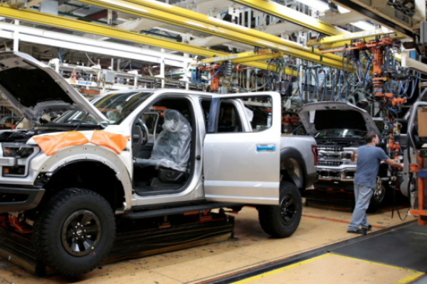 <p>Ford eliminará 3.800 puestos de trabajo en Europa</p>