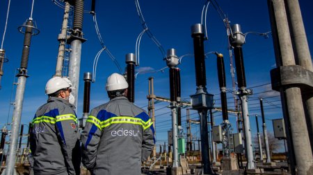 Gobierno argentino multa a distribuidora eléctrica de Enel y anuncia intervención por cortes de energía