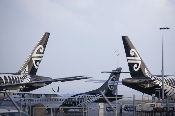 <p>Pasajeros toman un vuelo de 16 horas a ninguna parte después de un giro en U en ruta de Auckland a Nueva York</p>