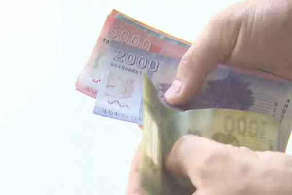<p>Ahora en DF | Piden al Gobierno adelantarse al "fantasma" del sexto retiro</p>