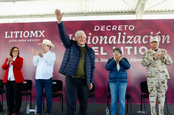 México se sube a la fiebre por el litio: Presidente AMLO firma decreto para la nacionalización del mineral