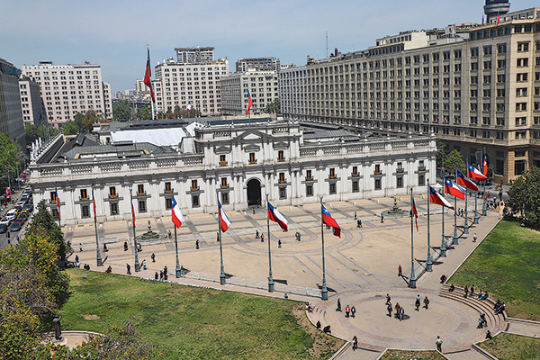 Se reactivó el debate sobre cambio de gabinete ad portas de primer año de Gobierno