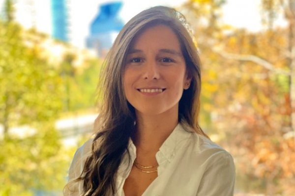 <p>Andrea Sanhueza asumirá como directora internacional de asset management & pensiones de Scotiabank global.</p>