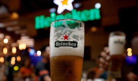 Bill Gates no ama la cerveza, pero compra participación en Heineken a Femsa