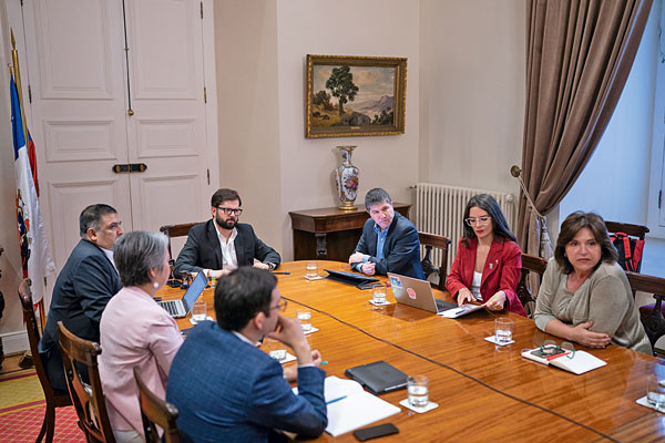 Reforma tributaria: moneda de cambio de la CPC enfrenta escaso piso en oficialismo y Congreso