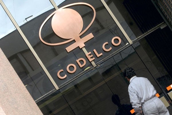 Litio, engranaje interno y proyectos: Expresidentes enjuician aporte de Bitran y Álvarez en Codelco