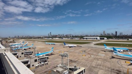 Nueva alerta en el mercado aéreo: peligran viajes desde Argentina por supuestas trabas a las importaciones
