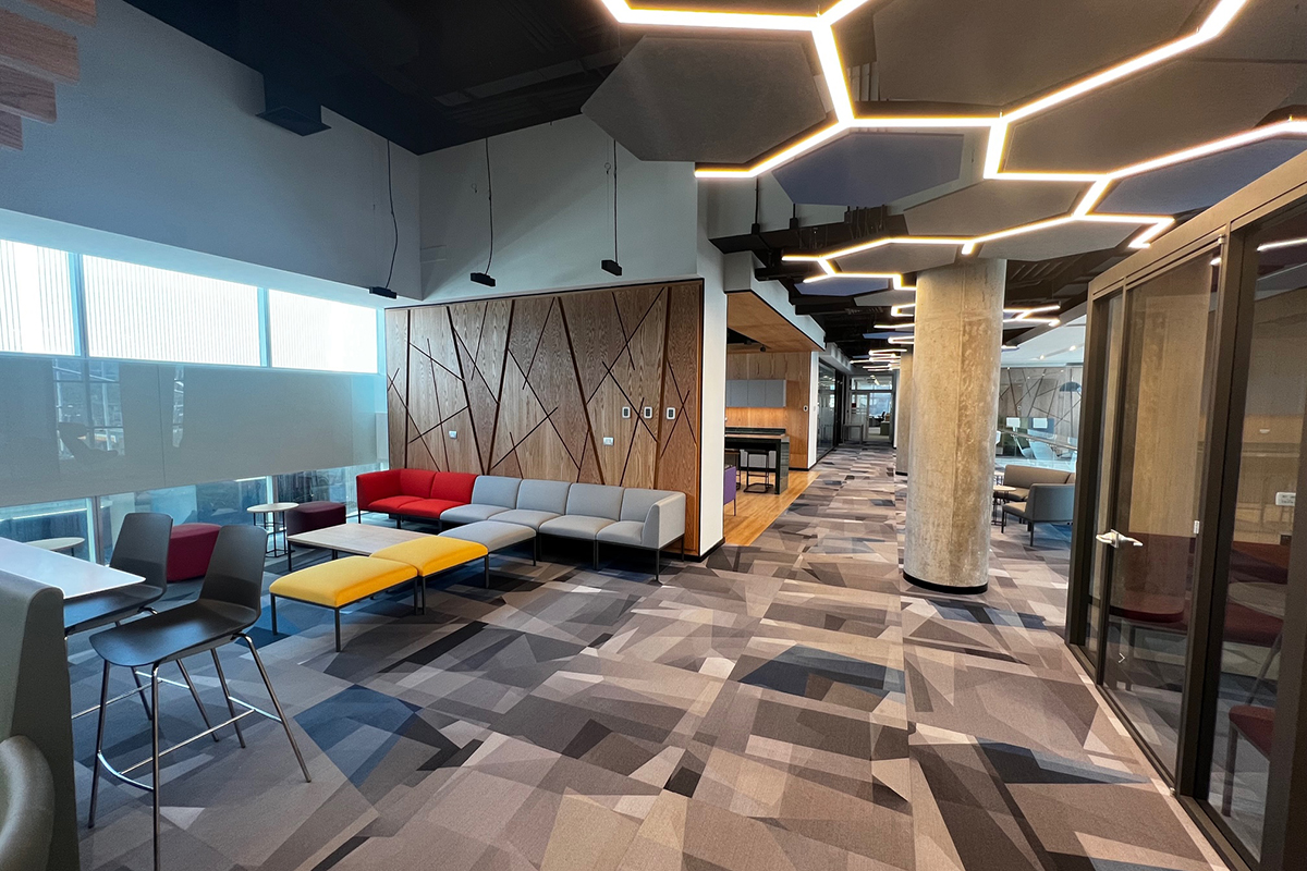 <p>Inchcape inaugura nuevas oficinas en pleno proceso de integración con Derco</p>