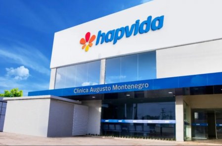 Mayor aseguradora de salud de Brasil pierde 32% de valor de mercado en un día y aún no logra recuperarse