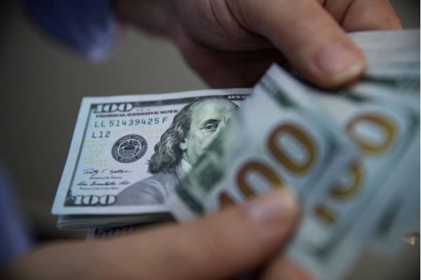 <p>Mercados más riesgosos del mundo en crisis por escasez de dólares</p>