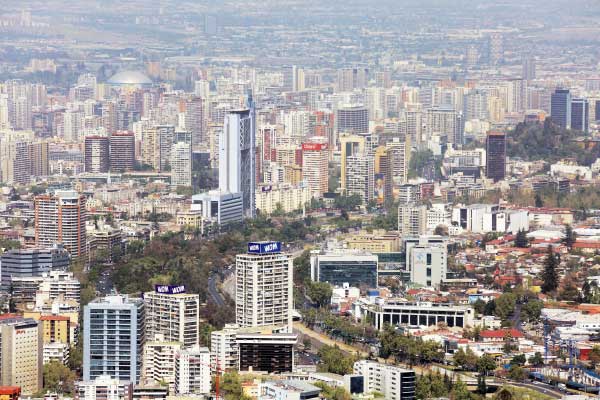 Estudios de abogados proyectan un 2023 con más actividad, alza en facturación y nuevas contrataciones