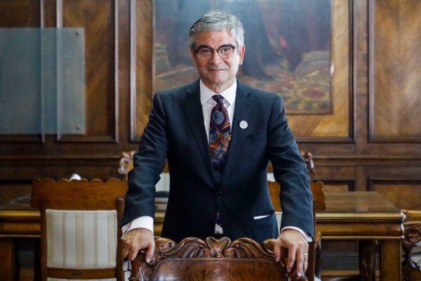 <p>Marcel dice que no insistirá con el mismo proyecto tributario y abre puerta a amplio acuerdo político</p>