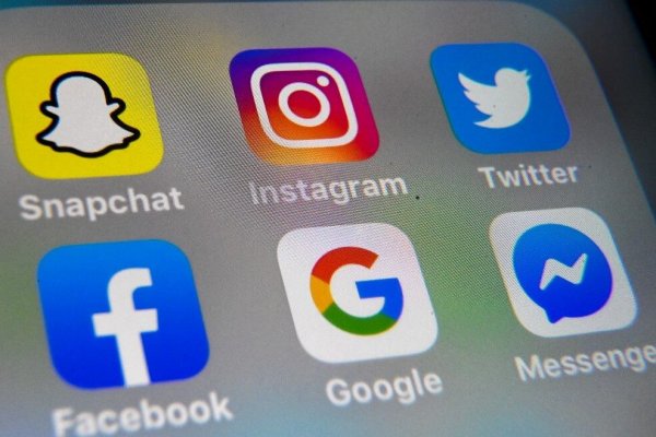 <p>La advertencia a Zuckerberg: expediente judicial afirma que CEO de Meta estaba al tanto de la adicción de los jóvenes a las redes sociales</p>