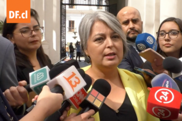 <p>Ahora en DF | Ministra Jara apunta a buscar acuerdos para la reforma previsional luego de conformarse la mesa técnica</p>
