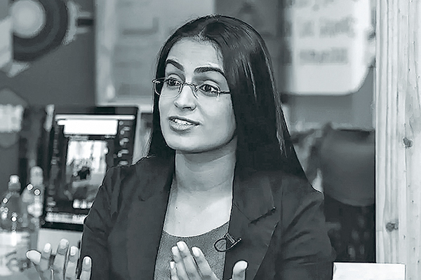 <p>Komal Dadlani CEO de lAB4U.</p>