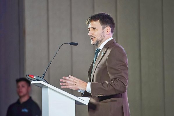 <p>Diego Pardow ministro de Energía.</p>