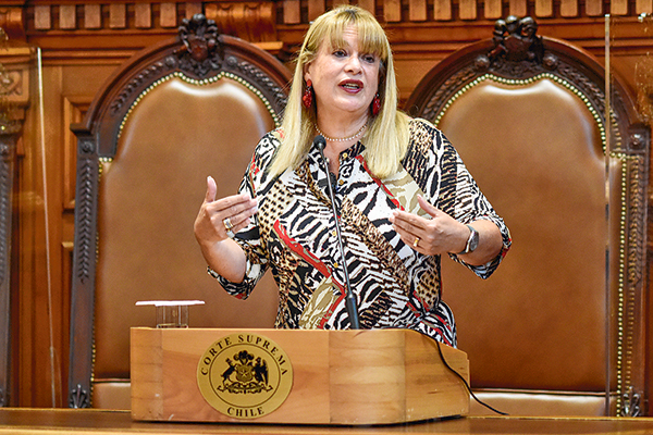 <p>Ángela Vivanco, ministra vocera de la Corte Suprema. Foto: Agencia UNO</p>