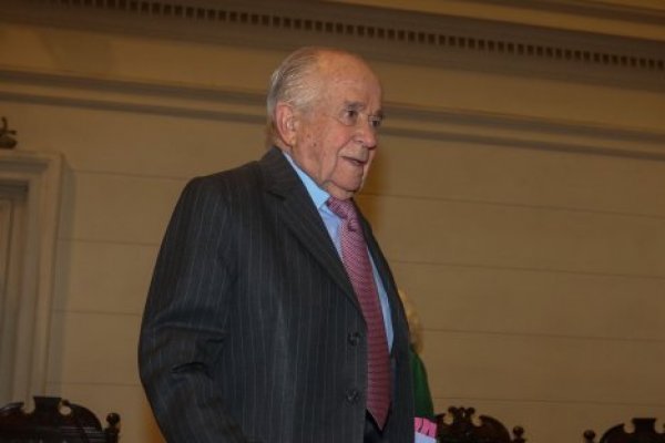 <p>Andrés Zaldívar: “Soy optimista de que se puede hacer una buena Constitución y los plazos son bastante razonables”</p>