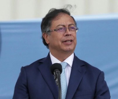 Gobierno colombiano seguirá con exploración y explotación de combustibles líquidos