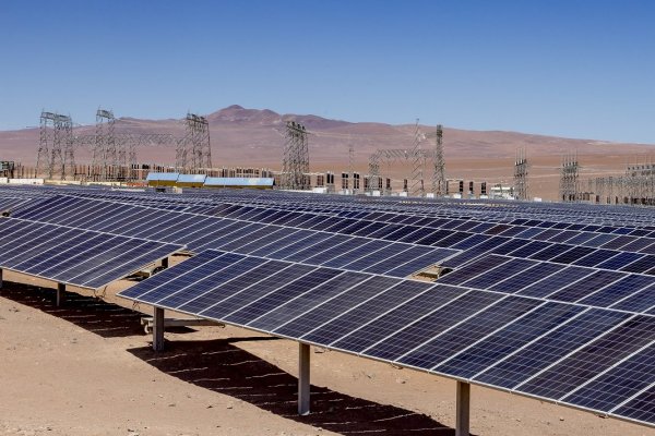 <p>AES Andes ingresa al SEIA proyecto de energía solar con 542 MW de capacidad de almacenamiento</p>