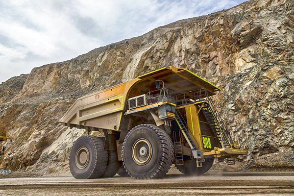 Uso de hidrógeno verde disminuiría en 15% las emisiones de la minería en Chile a 2030