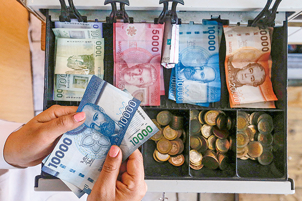 Agentes extranjeros refuerzan su apuesta contra el peso chileno al ritmo más acelerado desde 2018