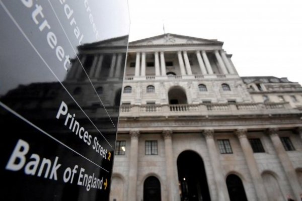 <p>Un brusco aumento de la inflación en Reino Unido presiona al Banco de Inglaterra para su decisión de esta semana</p>