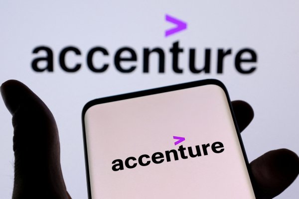 <p>Accenture se suma a la ola de despidos y eliminará 19 mil empleos, en el mayor recorte del sector</p>