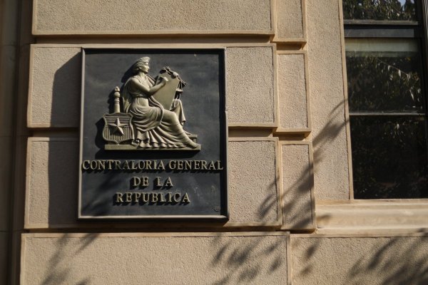 Se busca contralor(a): la misión de Boric para no repetir vacancia en estratégico cargo