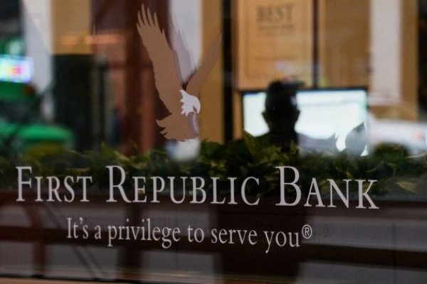 First Republic fue golpeada por la crisis de sucesión antes de que la Fed comenzara a subir las tasas