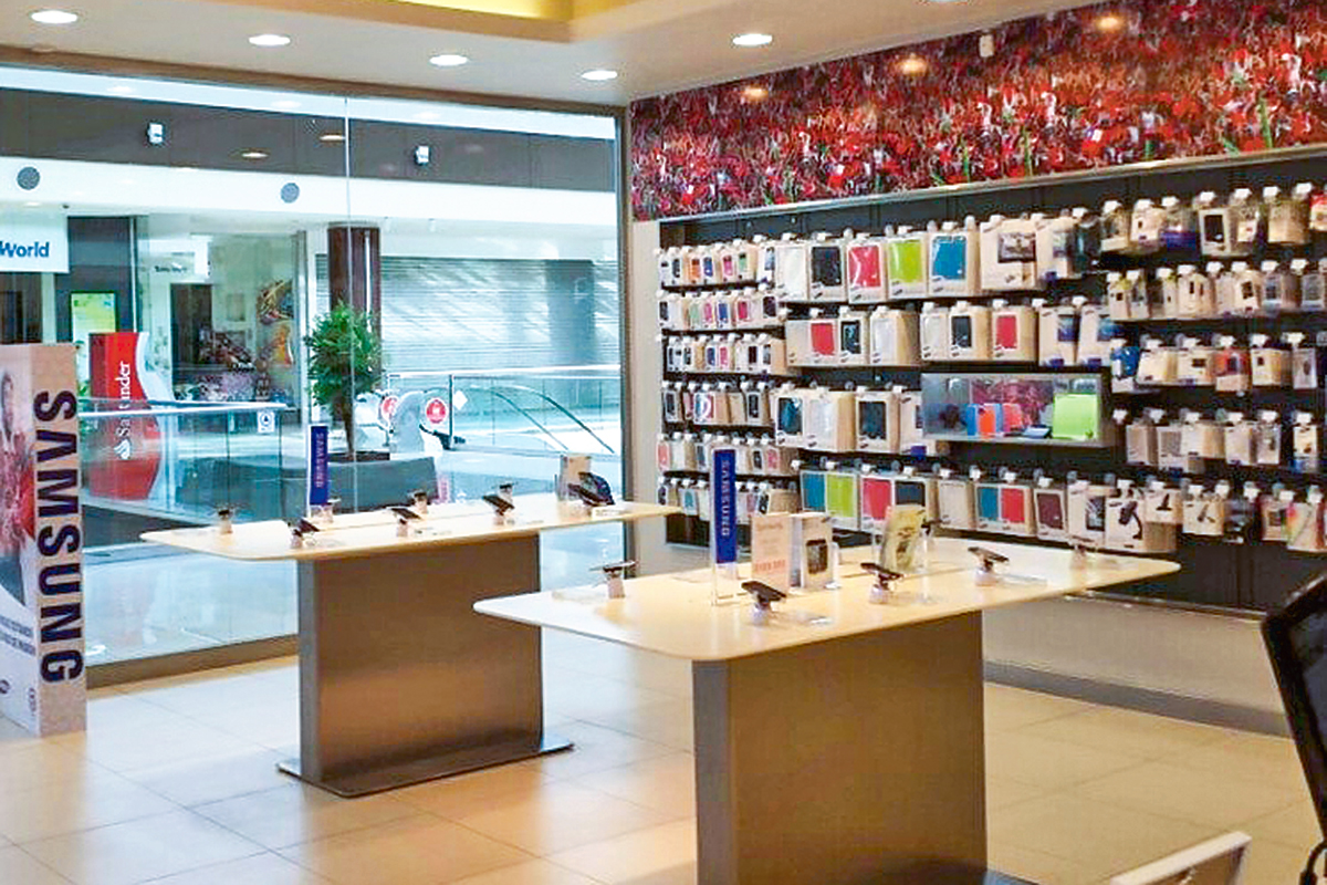 <p>Firma que operó media docena de tiendas Samsung Store pide su quiebra</p>