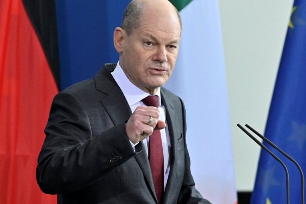 Olaf Scholz desmiente temores sobre Deutsche Bank, luego de que las acciones registrasen la mayor caída en tres años