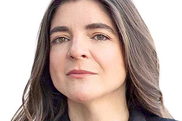 <p>¿“Feminismo” o coparentalidad y crecimiento?</p>