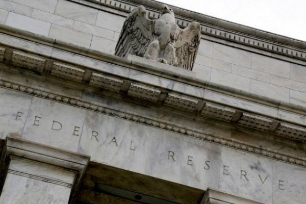 <p>Autoridades de la Fed sostienen que la sensación de estabilidad financiera despeja el camino para alza de tasas</p>