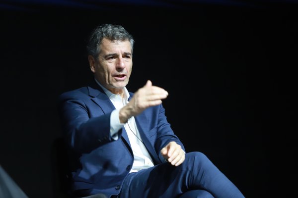 Velasco critica ideas de reducir "grasa" del Estado para aumentar recaudación: "Esa película ya la hemos visto, no va a pasar"