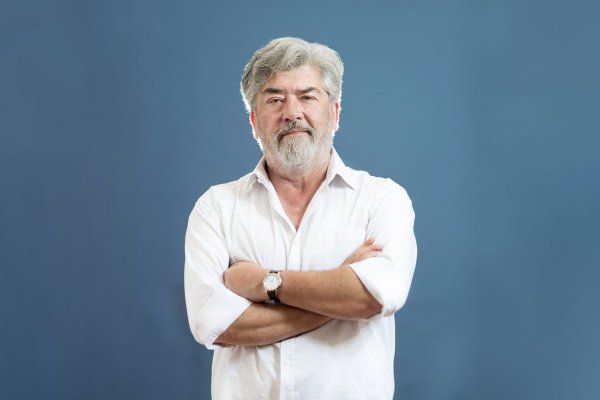 Yerko Ljubetic, candidato al consejo constitucional: “Tenemos que cambiar el paradigma del Estado subsidiario”