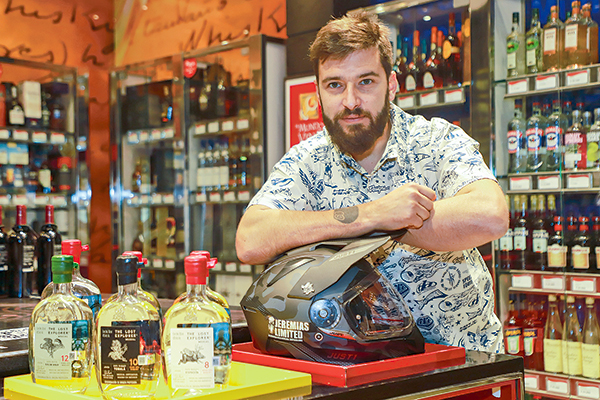 <p>Jeremías Israel, traerá mezcal a Chile. Foto: Julio Castro</p>