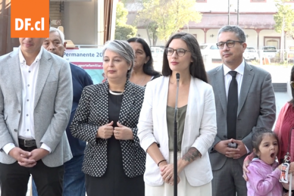 <p>Ahora en DF | Ministra Vallejo descarta Estado de Excepción en la RM y Valparaíso</p>