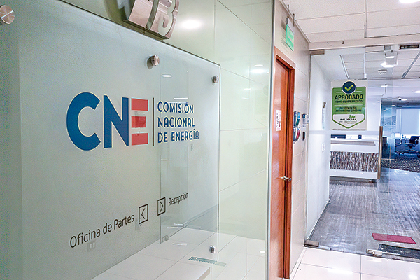 <p>CNE informa primer hito para iniciar proceso de licitaciones de suministro 2023</p>