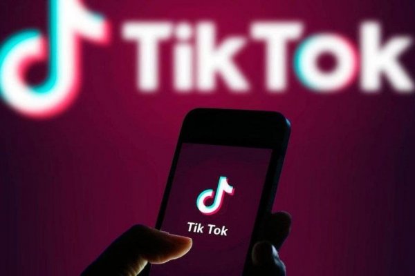 <p>Las marcas aumentan su gasto en TikTok a pesar de la amenaza de prohibición en Estados Unidos</p>