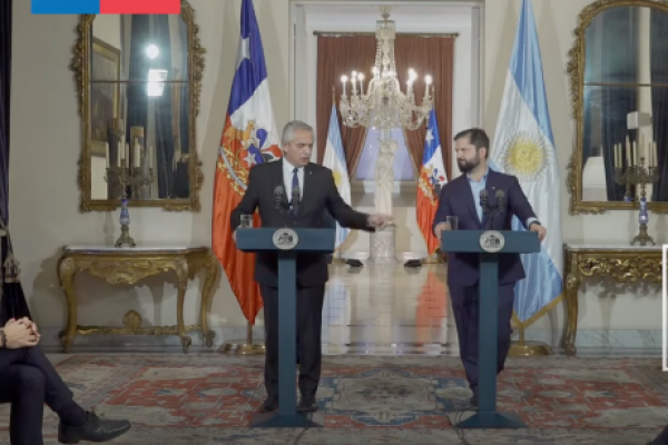 <p>Ahora en DF | Boric valora cumplimiento de entrega de gas argentino y acuerda con Fernández analizar la ampliación de los envíos</p>