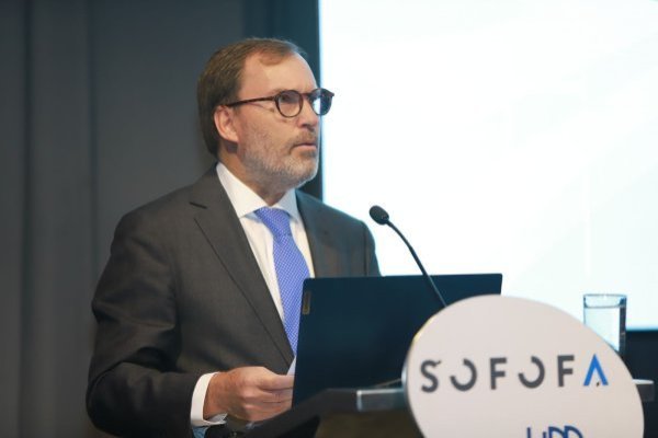 <p>Von Appen y aumento del ingreso mínimo a $ 500 mil: "Nadie puede estar en contra de que vayan aumentando los salarios más bajos"</p>