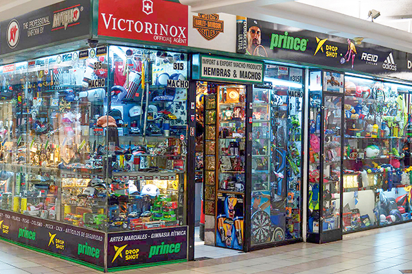Tras 27 años en el Apumanque, tienda deportiva pide su liquidación voluntaria
