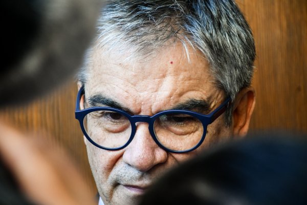 <p>Marcel por derrumbe de acciones de SQM tras estrategia del litio: "El mercado va poco a poco internalizando lo que es este proceso"</p>