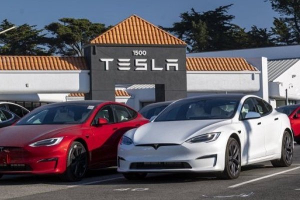 <p>Tesla sigue con problemas para atraer nuevos compradores y sus resultados pueden ser una mala señal para toda la economía</p>
